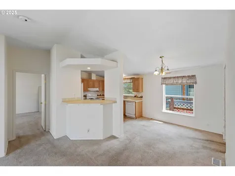 1920 Shorepines Drive Coos Bay OR 97420