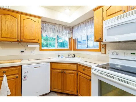 305 NW 9th Place Hermiston OR 97838
