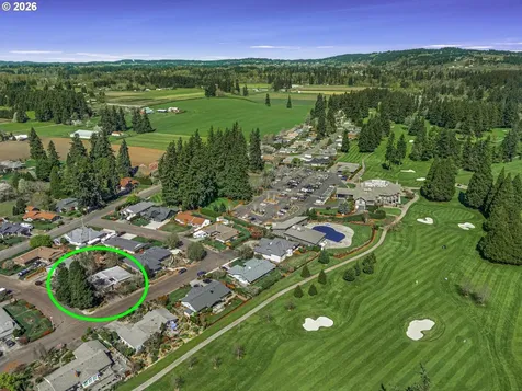 2205 N Country Club Drive Canby OR 97013