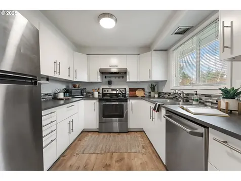 9840 SW 90th Avenue Portland OR 97223