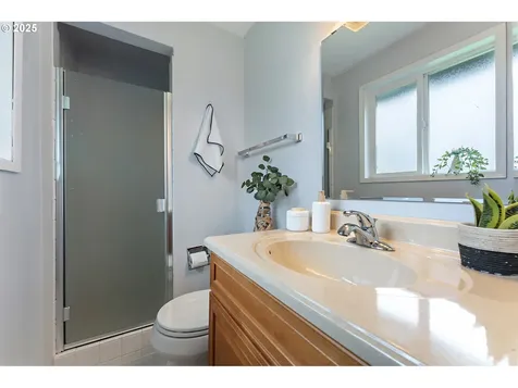 9840 SW 90th Avenue Portland OR 97223