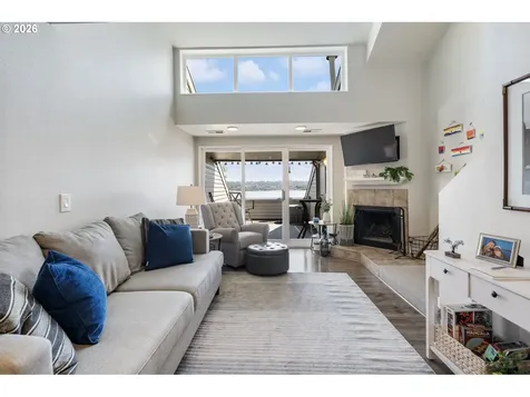 75 N Hayden Bay Drive Portland OR 97217
