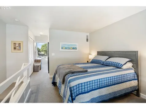 75 N Hayden Bay Drive Portland OR 97217