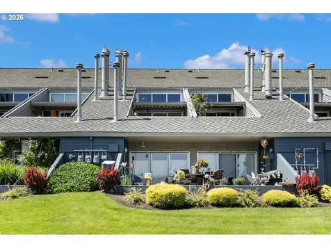 75 N Hayden Bay Drive Portland OR 97217