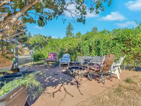 19130 NE Wasco Court Portland OR 97230