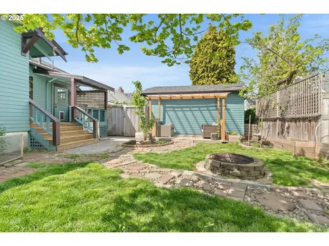 4134 N Concord Avenue Portland OR 97217