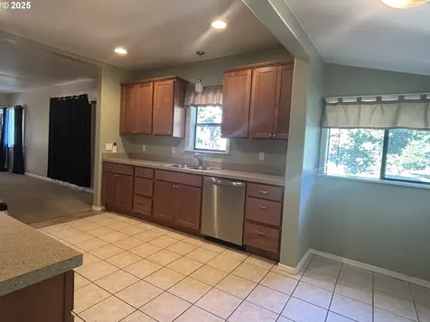 2417 N Fir Street La Grande OR 97850