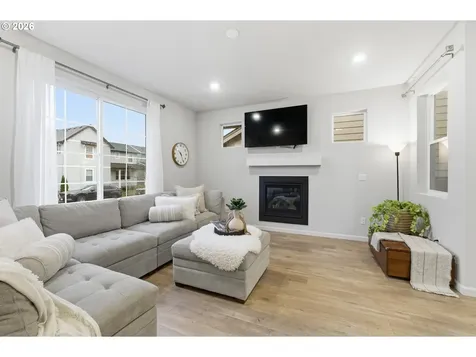 31066 NW Brooking Street North Plains OR 97133