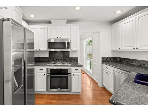 12241 SW 18th Avenue Portland OR 97219
