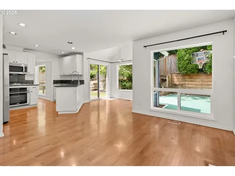 12241 SW 18th Avenue Portland OR 97219