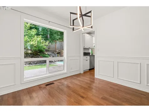 12241 SW 18th Avenue Portland OR 97219