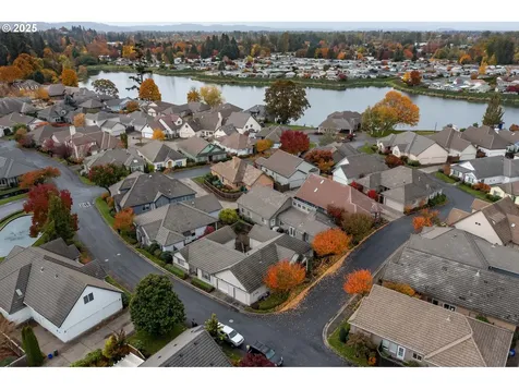 1880 Lake Cove Avenue Eugene OR 97408