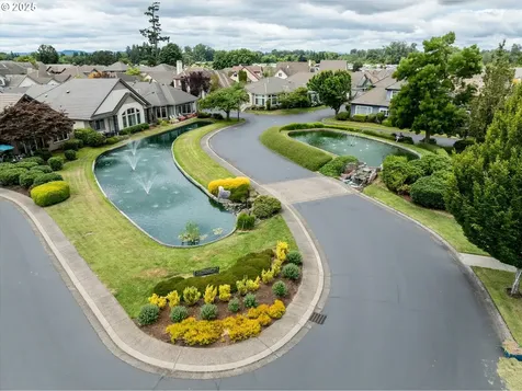 1880 Lake Cove Avenue Eugene OR 97408