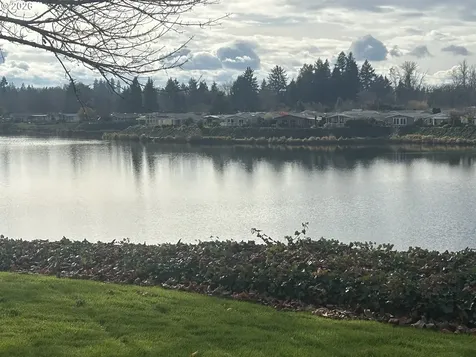 1880 Lake Cove Avenue Eugene OR 97408