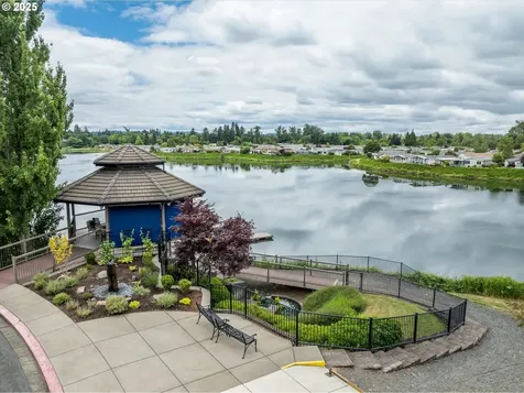 1880 Lake Cove Avenue Eugene OR 97408