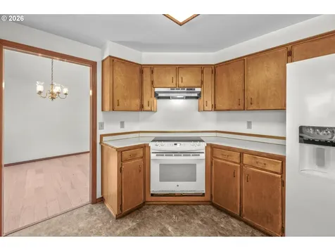 7560 SW 79th Avenue Portland OR 97223