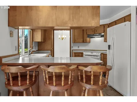 7560 SW 79th Avenue Portland OR 97223