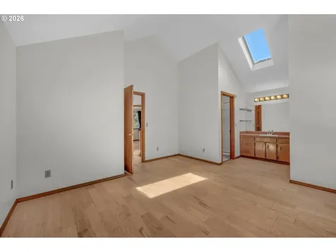 7560 SW 79th Avenue Portland OR 97223