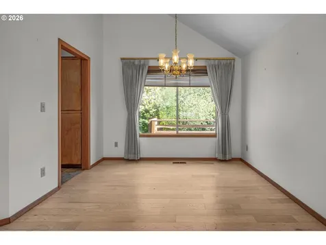 7560 SW 79th Avenue Portland OR 97223