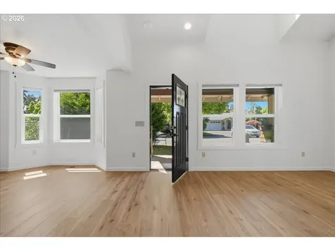 4619 NW Grant Street Vancouver WA 98663