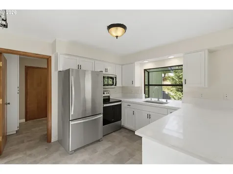 1800 NW Sluman Road Vancouver WA 98665