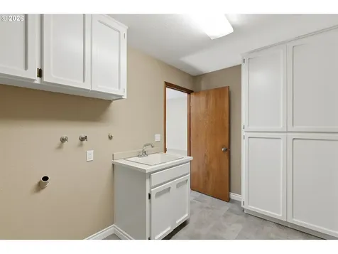 1800 NW Sluman Road Vancouver WA 98665
