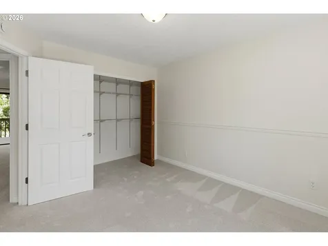 1800 NW Sluman Road Vancouver WA 98665