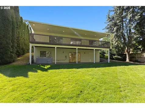 1800 NW Sluman Road Vancouver WA 98665