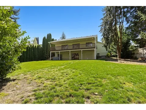 1800 NW Sluman Road Vancouver WA 98665