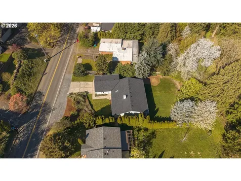 1800 NW Sluman Road Vancouver WA 98665