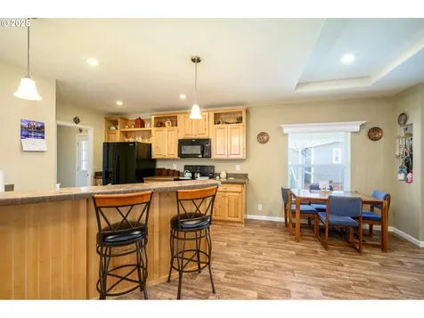 4155 NE Three Mile Lane Mcminnville OR 97128