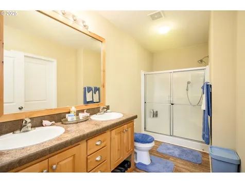 4155 NE Three Mile Lane Mcminnville OR 97128