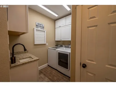 94517 Shelley Lane Coquille OR 97423
