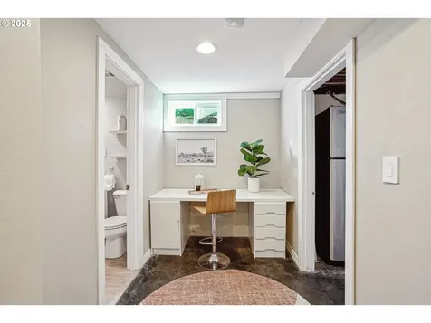 4009 SE Bybee Boulevard Portland OR 97202