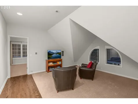 22323 SW 55th Avenue Tualatin OR 97062