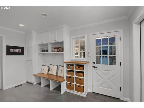 22323 SW 55th Avenue Tualatin OR 97062