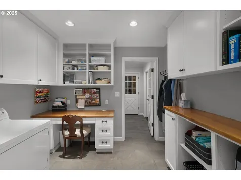 22323 SW 55th Avenue Tualatin OR 97062