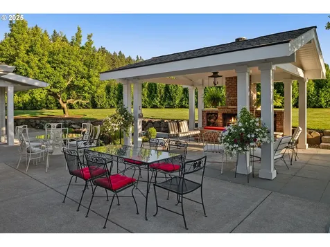 22323 SW 55th Avenue Tualatin OR 97062