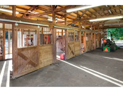 22323 SW 55th Avenue Tualatin OR 97062