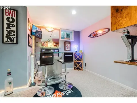 791 SW Red Hills Drive Dundee OR 97115