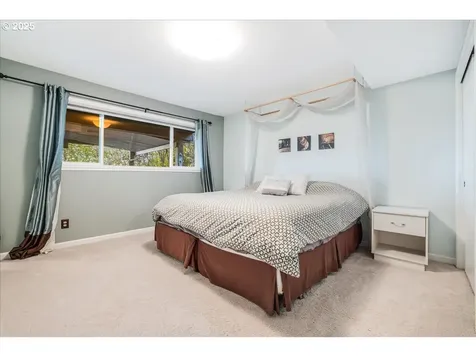 791 SW Red Hills Drive Dundee OR 97115