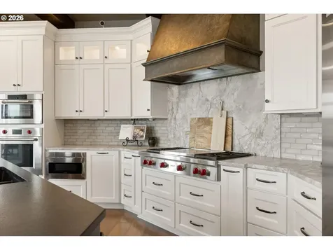 33112 NW 47th Court Ridgefield WA 98642