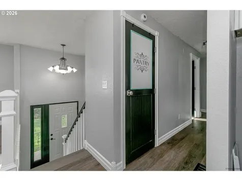 991 NE Foothills Drive Estacada OR 97023