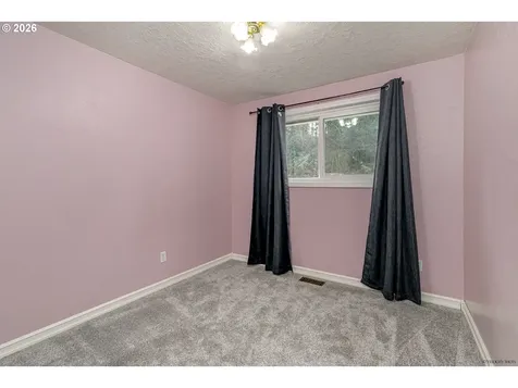 991 NE Foothills Drive Estacada OR 97023
