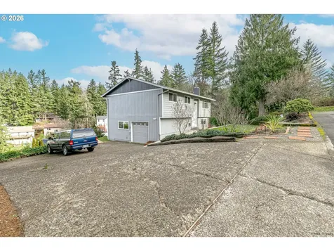 991 NE Foothills Drive Estacada OR 97023