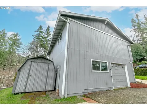 991 NE Foothills Drive Estacada OR 97023