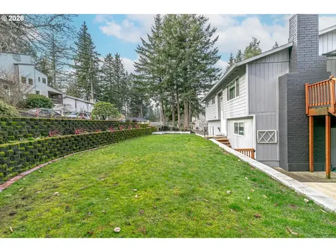 991 NE Foothills Drive Estacada OR 97023