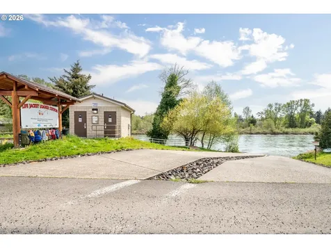 301 Cedar Street Toledo WA 98591