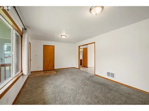 301 Cedar Street Toledo WA 98591