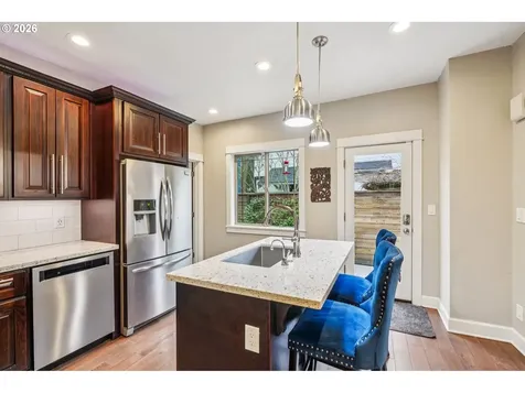 623 NE Sacramento Street Portland OR 97212
